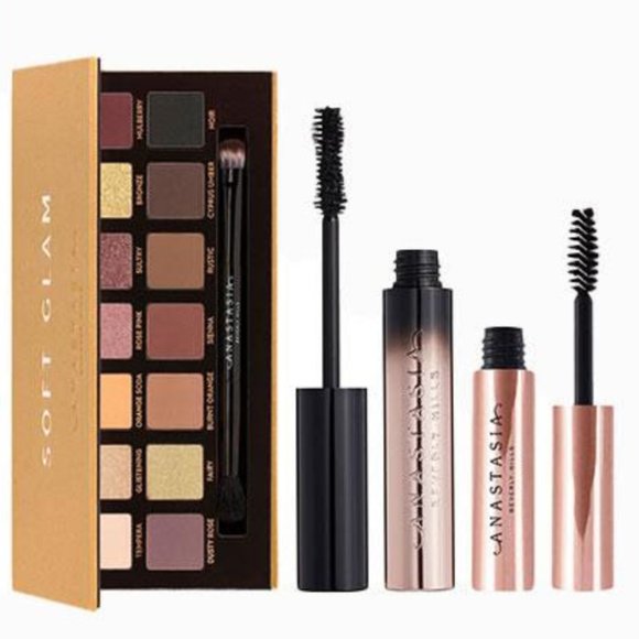 Anastasia Beverly Hills Soft Glam Deluxe Trio - Picture 1 of 10